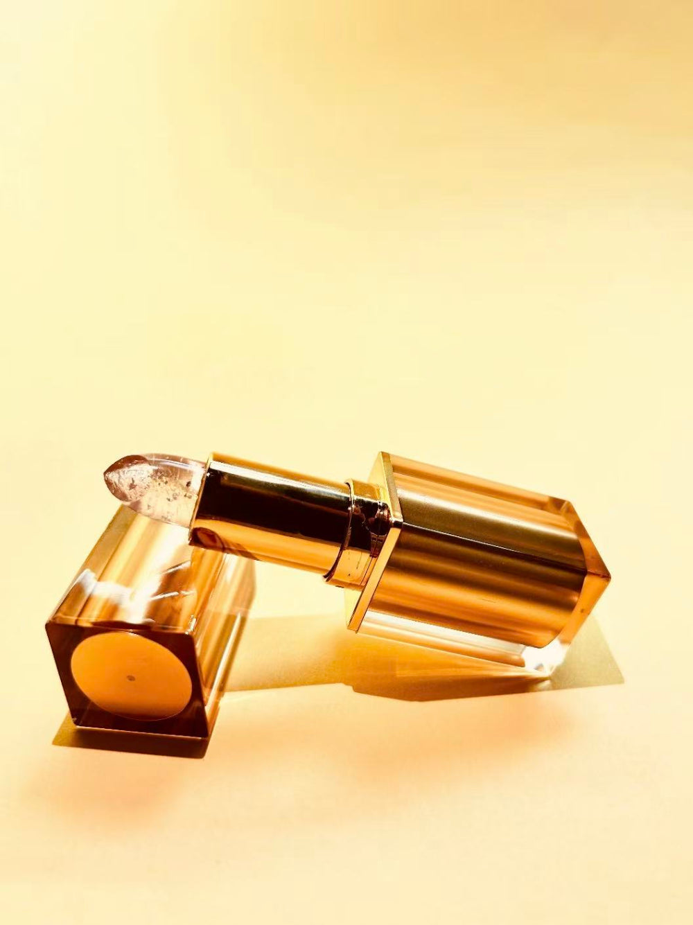 Rouge à lèvres changeant de couleur HR 90